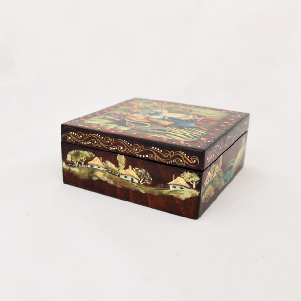 70402-011-3 Decorative Collectible Miniature Painted Lacquer Box Ukrainian Folk Scene 4.5"x4.5"
