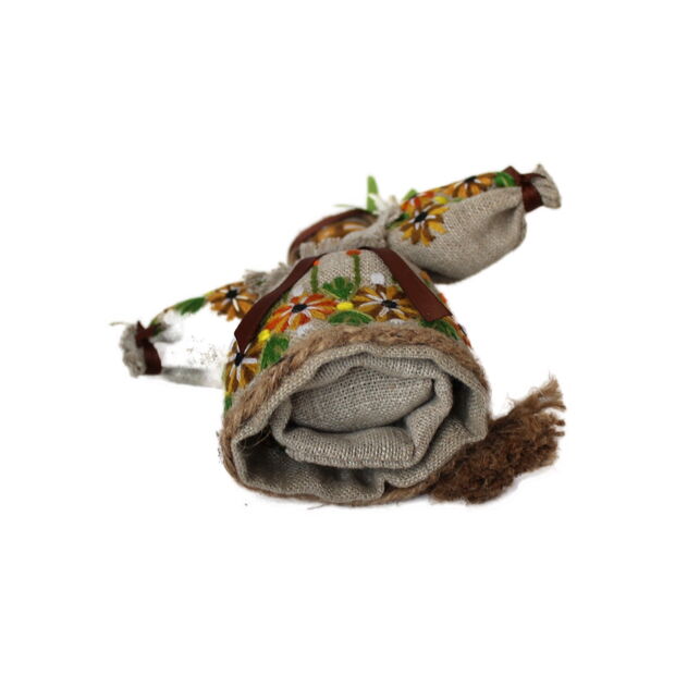 72103-2 Ukrainian Motanka Decorative Reeled Doll 6.25"
